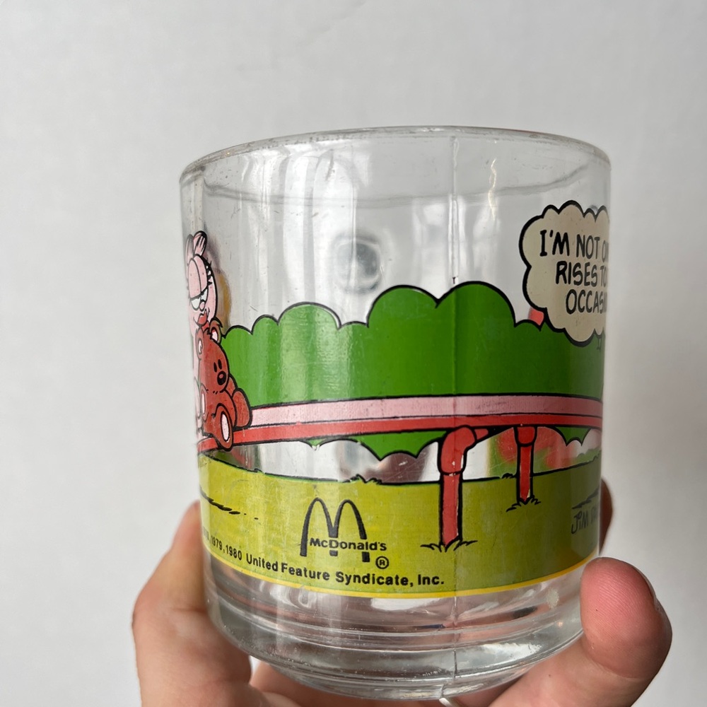 3/$30 🌟 VTG Garfield and Friends McDonalds Glass Mug - Picture 5 of 6